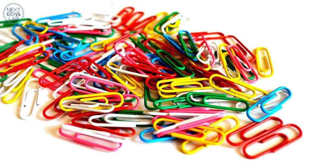  Paper clips